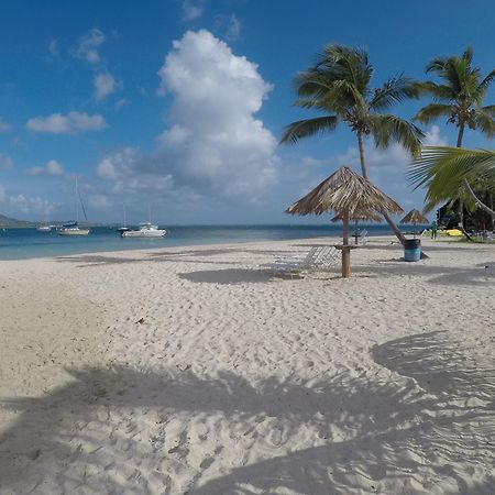Hotel On The Cay Кристіанстед Екстер'єр фото