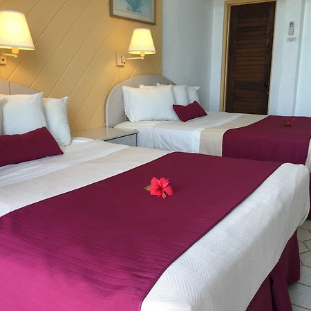 Hotel On The Cay Кристіанстед Екстер'єр фото